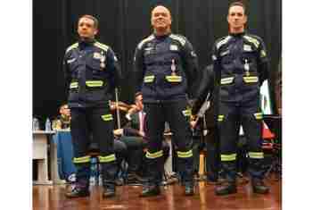 Guaraniaçu – Bombeiros Comunitários são condecorados pela Academia de Medalhística Cívico Militar do Brasil